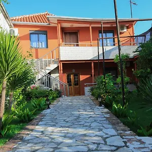 Kaloshi Vakantiehuis